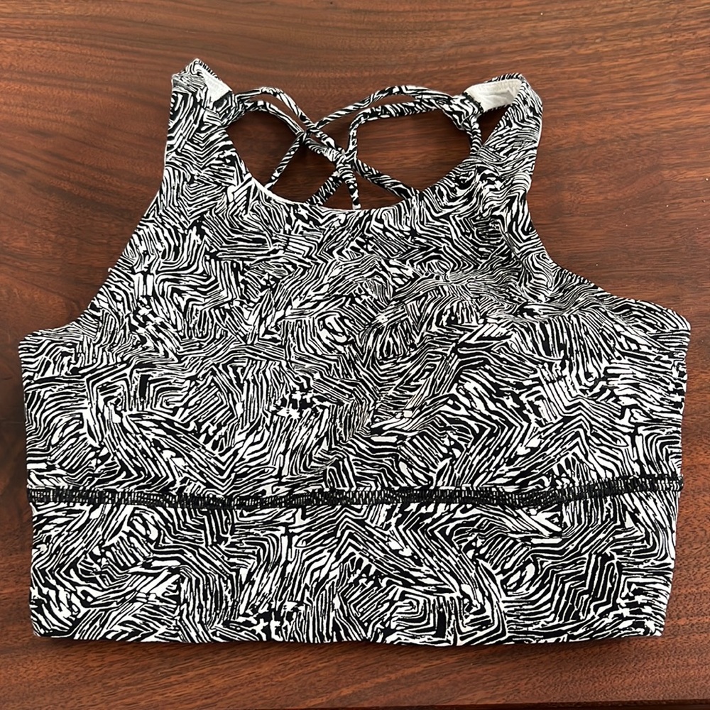 Lululemon Energy High-Neck Longline Bra